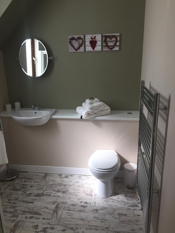 Birchwood Cottage Knockbain Rom bilde